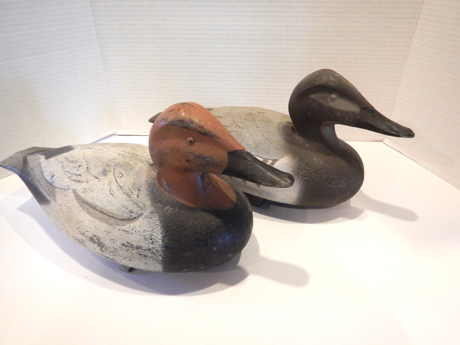 Vtg 1967 Victor D-9 Canvasback Drake & Hen Duck Decoy Woodstream USA (L3)