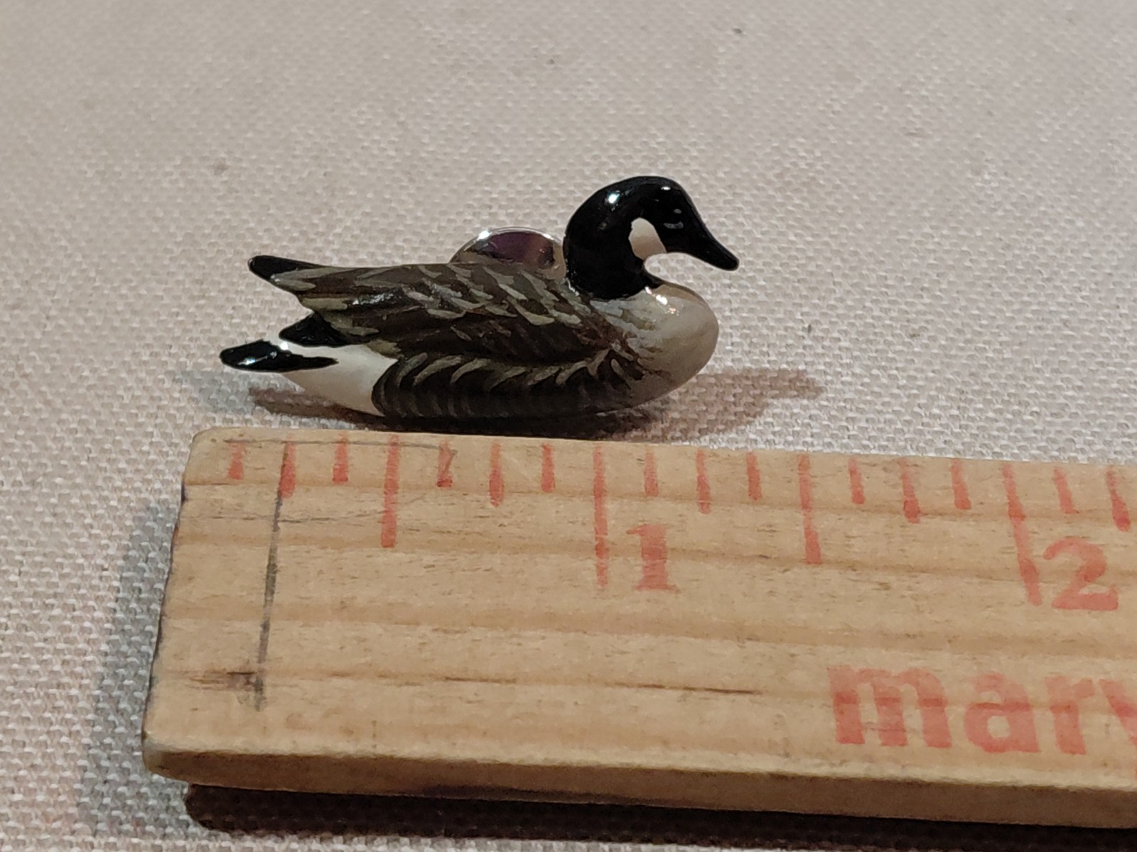 Oliver Lawson Crisfield Md Mini Carved Goose Decoy Swimming Decorative Pinback