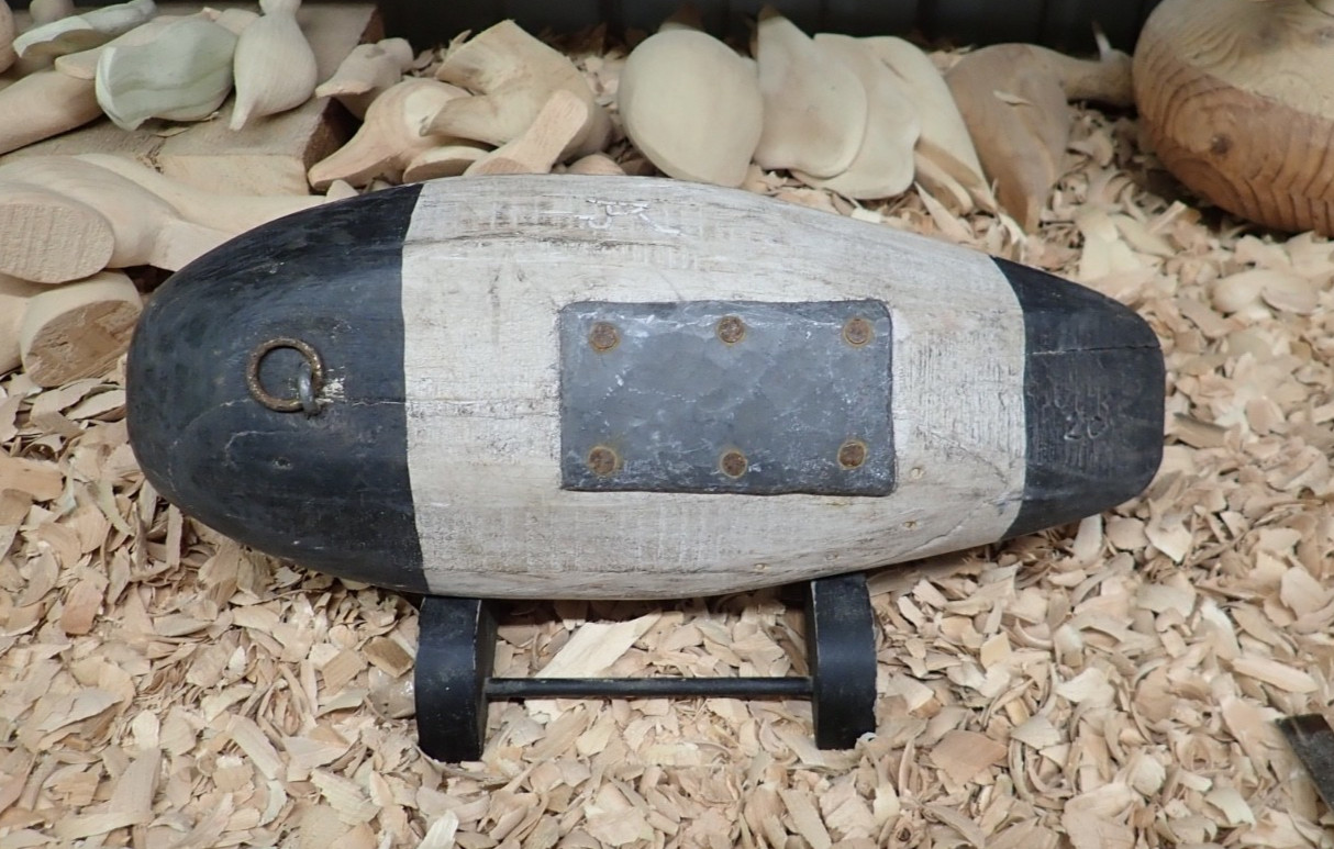 Redhead Drake Decoy by Elkton Maryland Carver Joe Racine