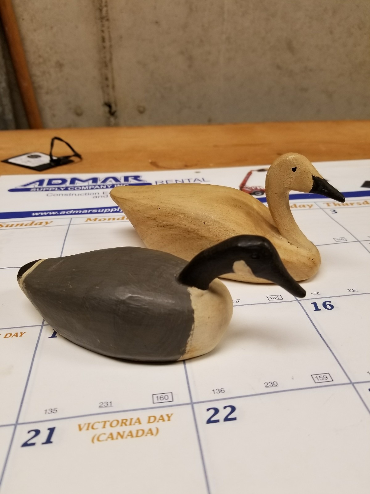 Excellent Pair Of Alfred Gardner Minis Goose/Swan Hingham/Accord Massachusetts
