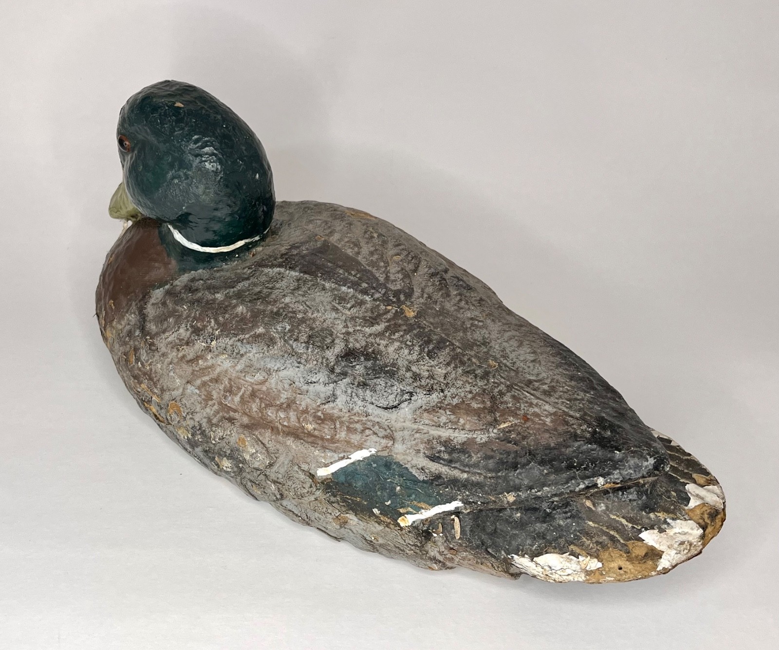 Antique Duck Decoy. 1940’s Americana. Papier-mâché. vintage hunting gear.
