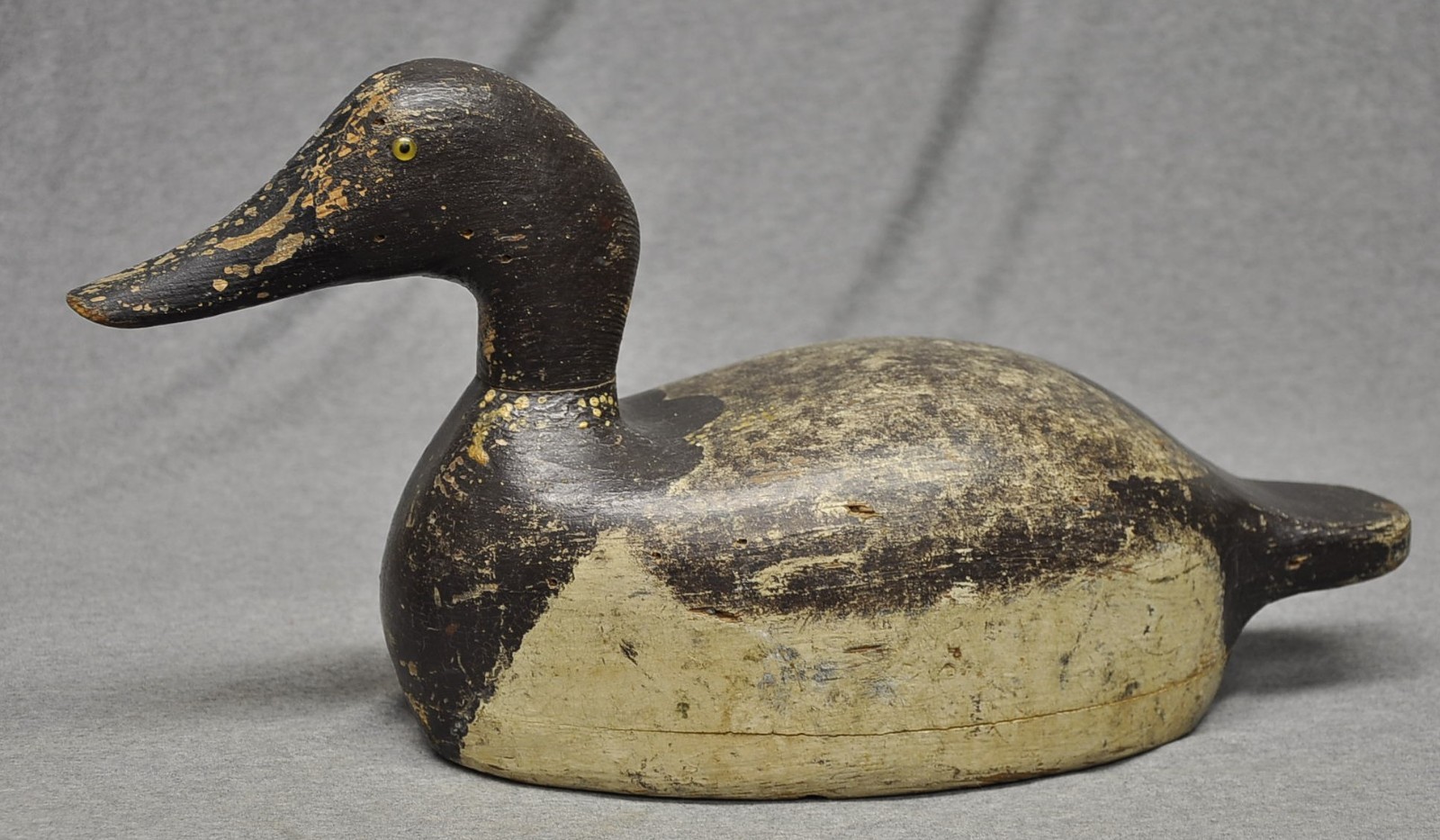 LEO “BUD” HARBOR MENASHA, WI. CANVASBACK HEN DUCK DECOY ORIGINAL PAINT HOLLOW