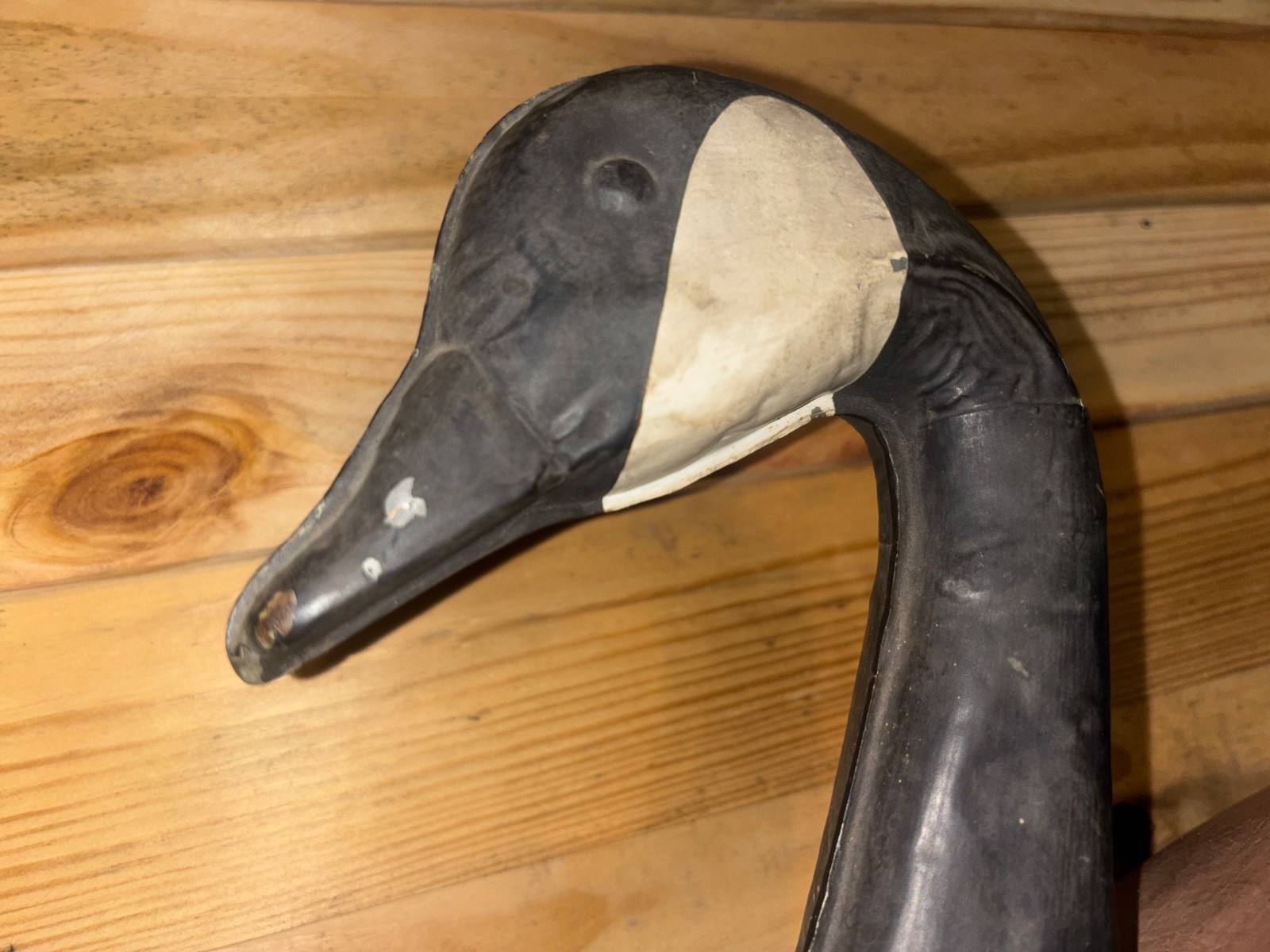 EARLY CANADA GOOSE DECOY BY A. ELMER CROWELL (1862-1952) SWAN ISLAND E. FLAGG