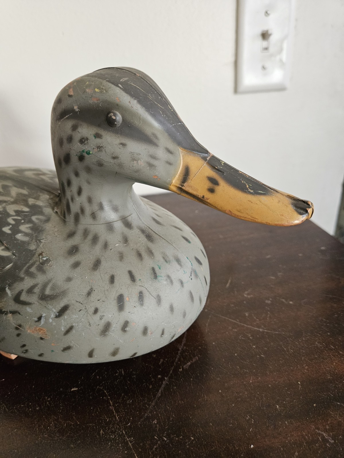 Vintage 1967 Victor D-9 Mallard Hen Duck Decoy Woodstream Corp Lititz PA Decor.