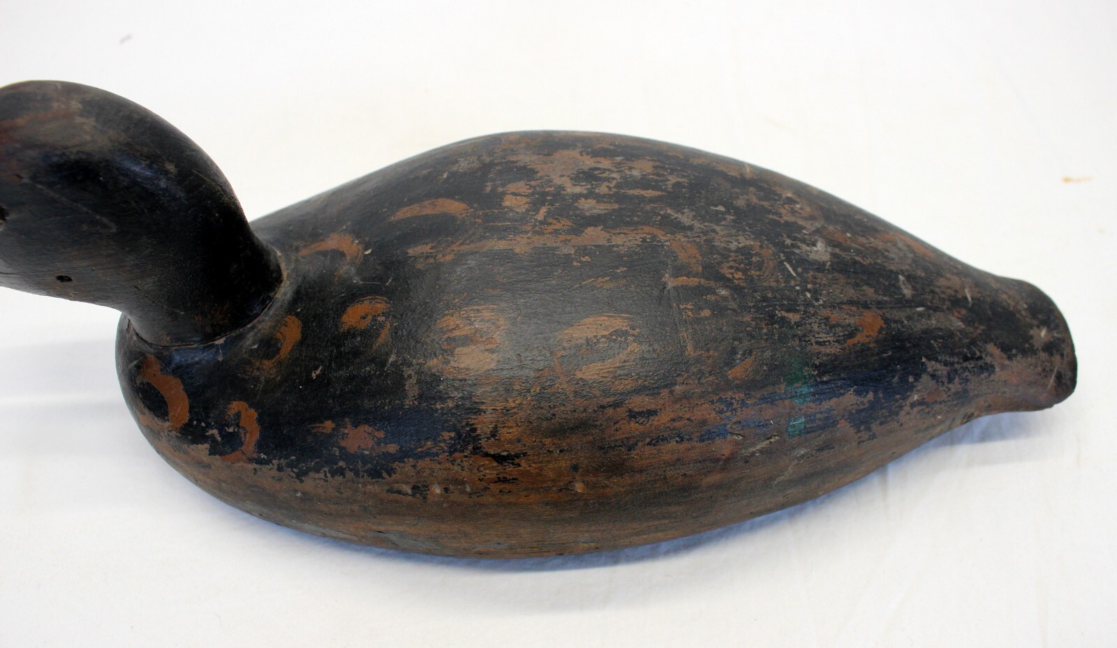 old WOODEN DUCK DECOY vintage antique Unsigned Collectible Hunting Bird Display