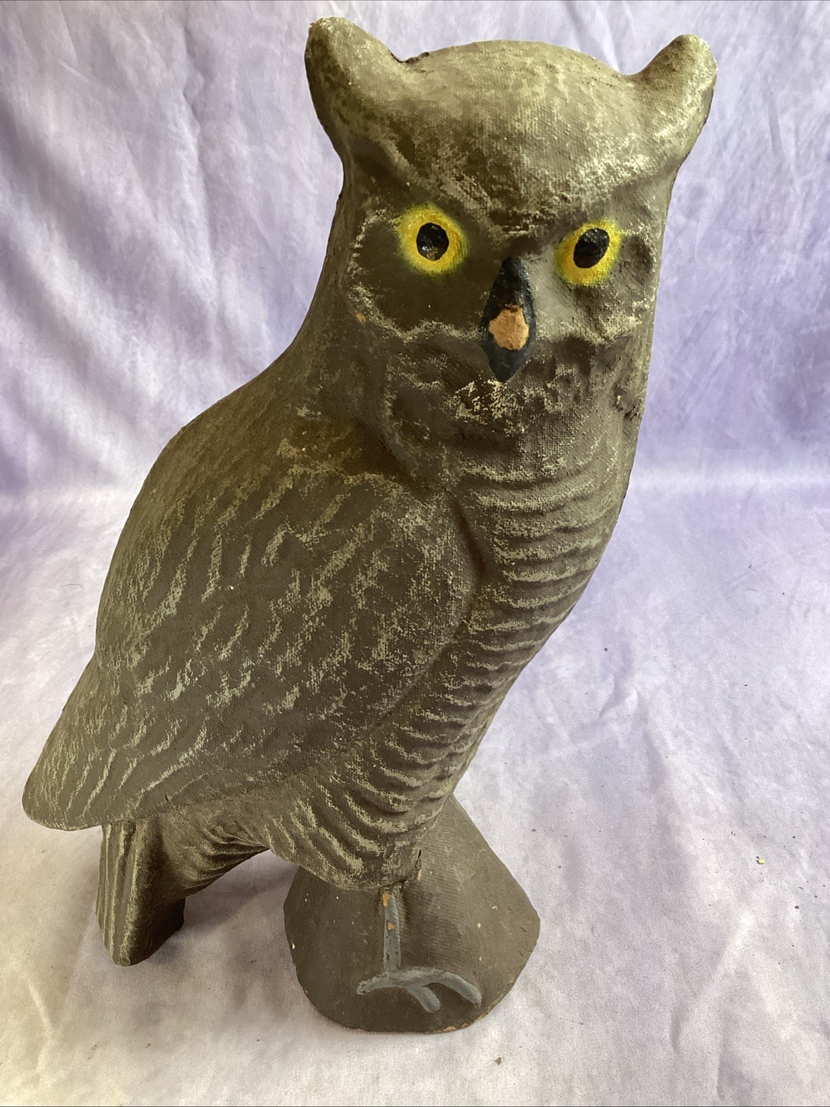 Vintage PAPER MACHE CARRY-LITE OWL Decoy 13″ Tall With Painted Eyes