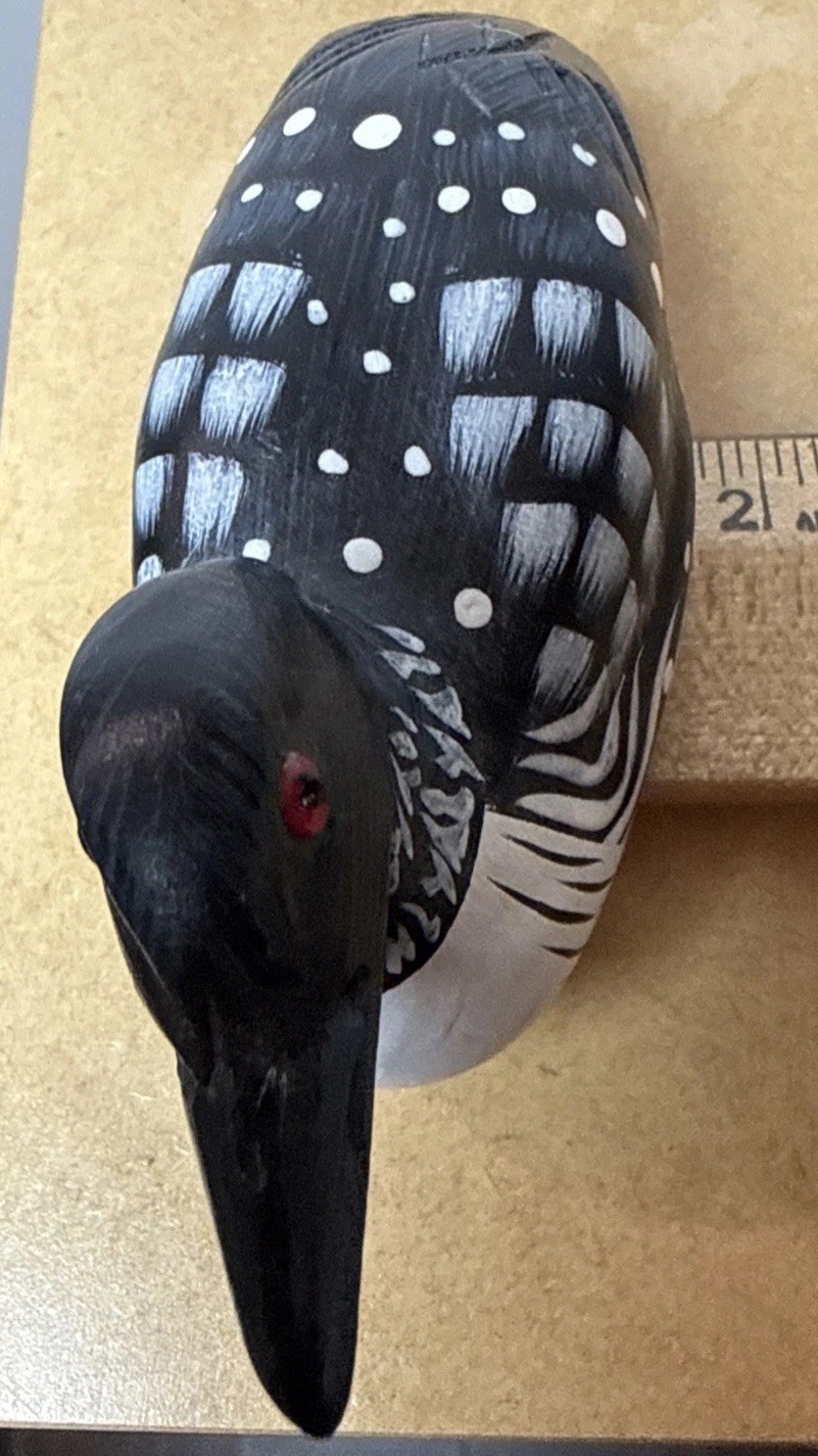 Vintage Hand Carved Common Loon Wooden Bird Decoy Figurine Folk Art 4.5”