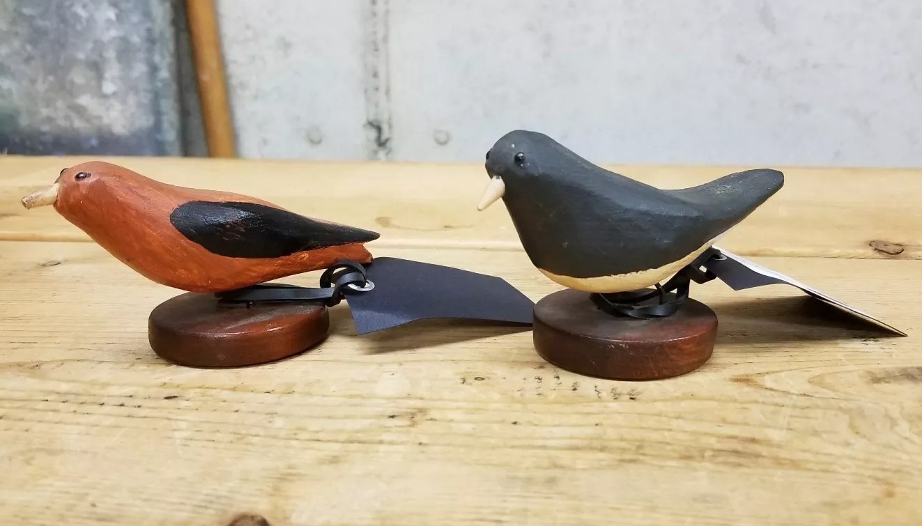 Excellent Pair Of Alfred Gardner Song Birds Full Hingham/Accord Massachusetts