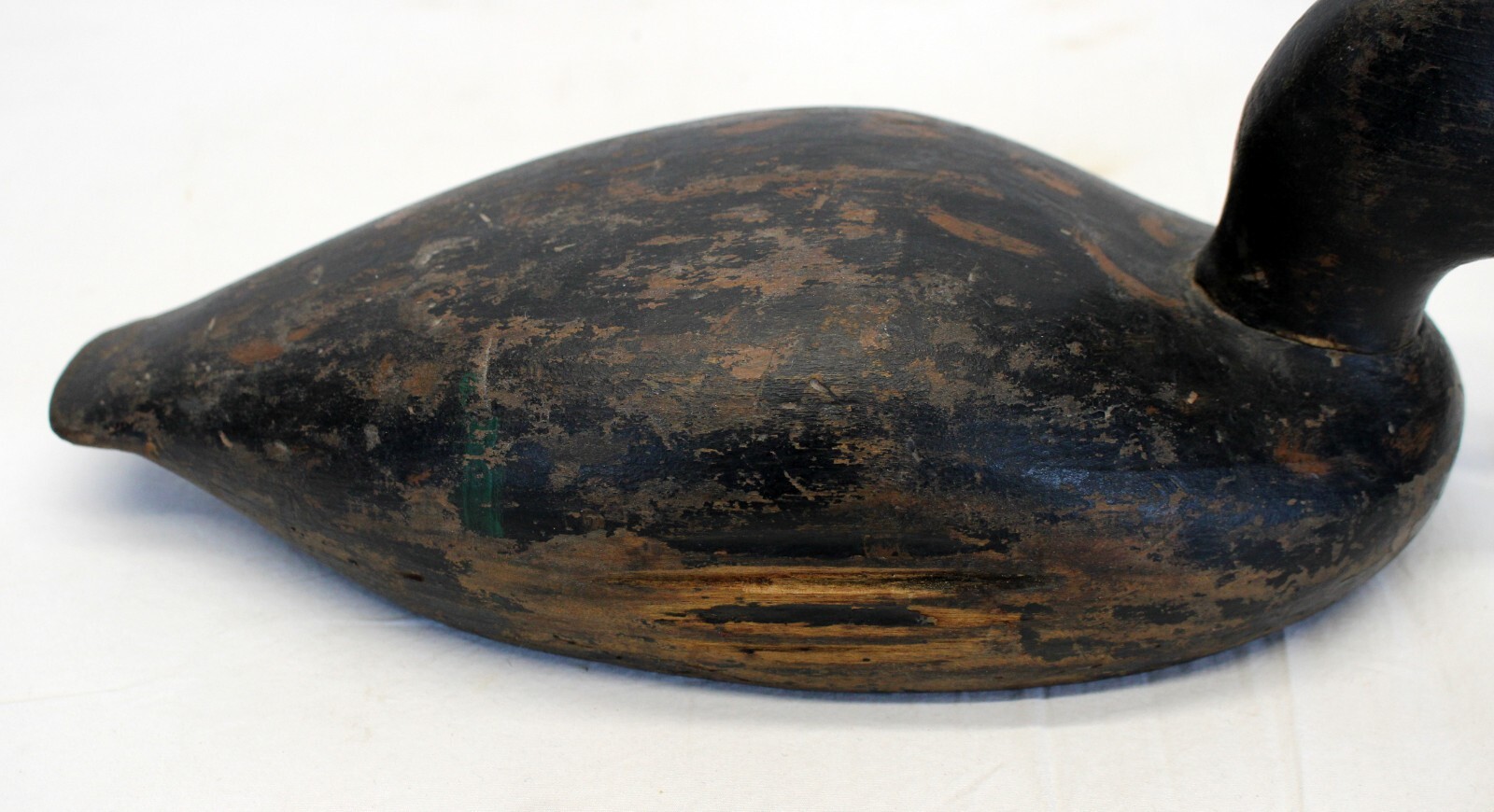 old WOODEN DUCK DECOY vintage antique Unsigned Collectible Hunting Bird Display
