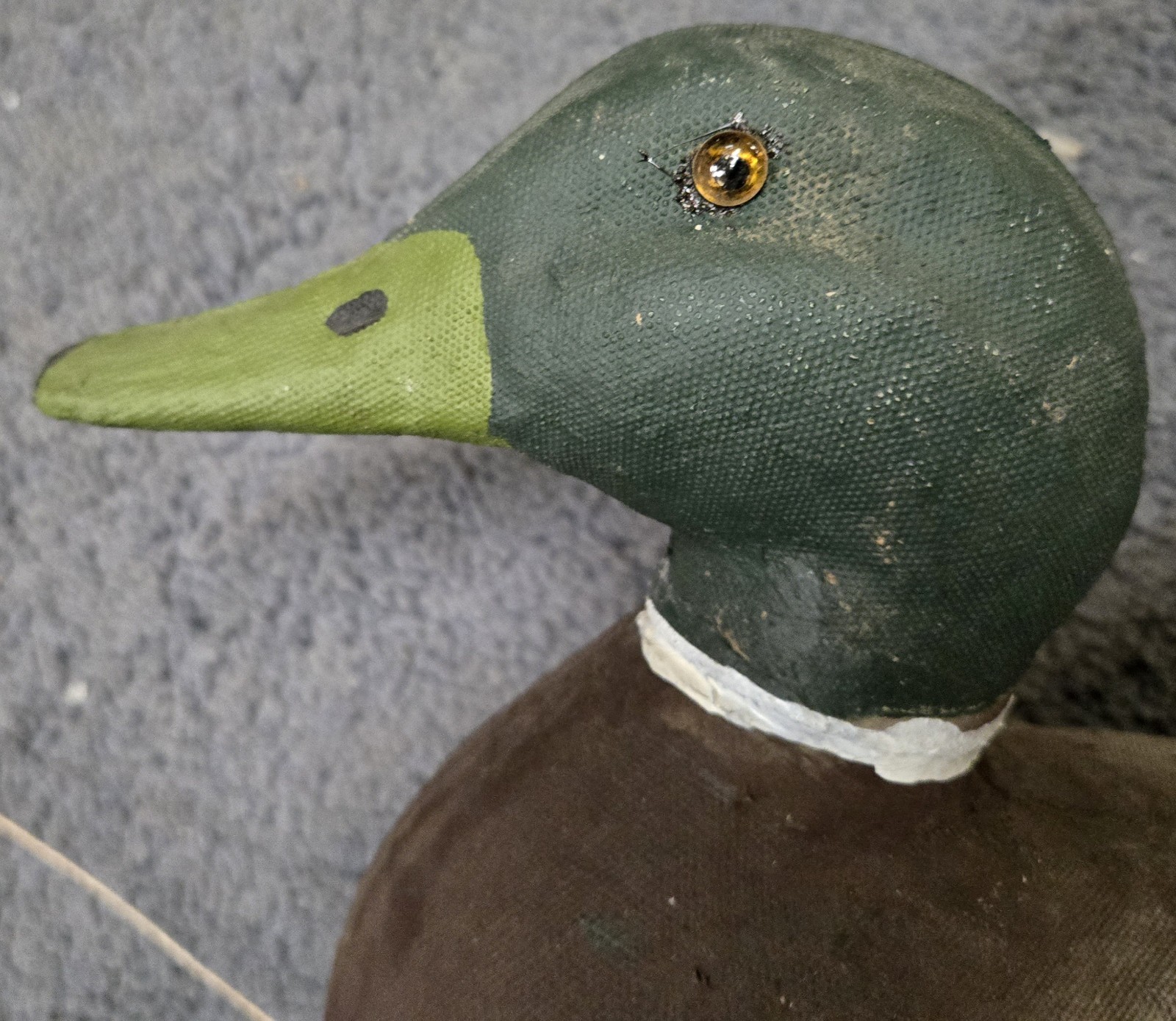 Victor Veri-Lite Paper Mache Duck Decoy Mallard Drake Rare Paper Label Minty