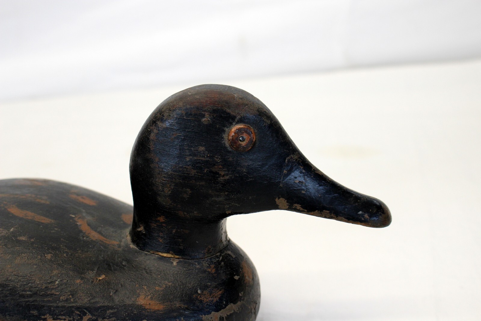 old WOODEN DUCK DECOY vintage antique Unsigned Collectible Hunting Bird Display