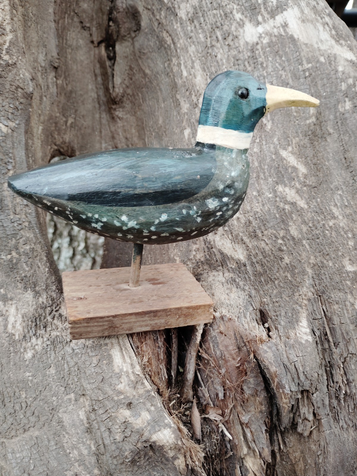 Vintage Wood Duck Decoy Solid Body Wood Stationary Collectible on Stand