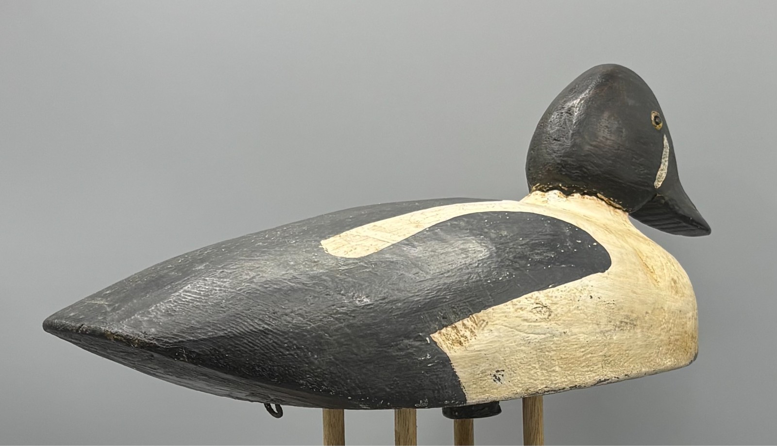 CA 1920s MAINE OR NOVA SCOTIA ORIGINAL PAINT **BARROWS GOLDENEYE** DRAKE DECOY