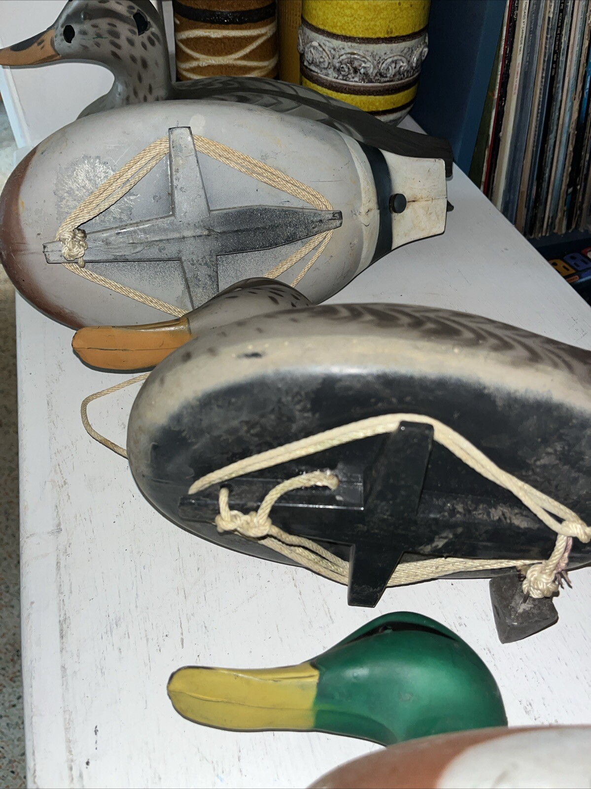 Vintage Victor Woodstream Co. Lot Of 6 Plastic Duck Decoys With Original Box