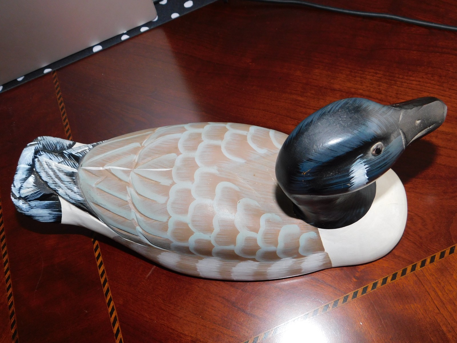 HAND CARVED WOODEN CANADA GOOSE