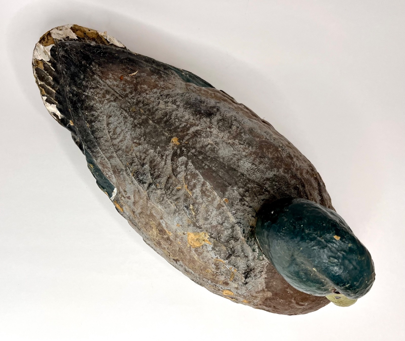 Antique Duck Decoy. 1940’s Americana. Papier-mâché. vintage hunting gear.