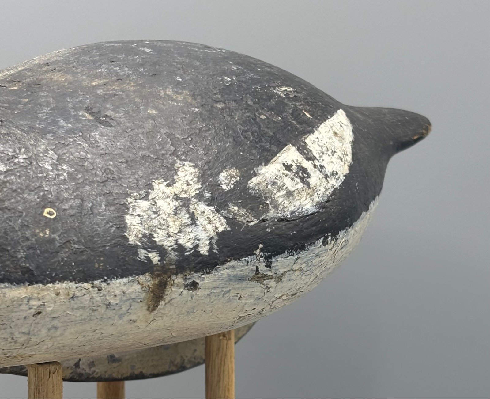 EARLY LAKE CHAMPLAIN (?)* GODENEYE HEN VINTAGE DUCK DECOY *KEEL-LIKE BALLAST*
