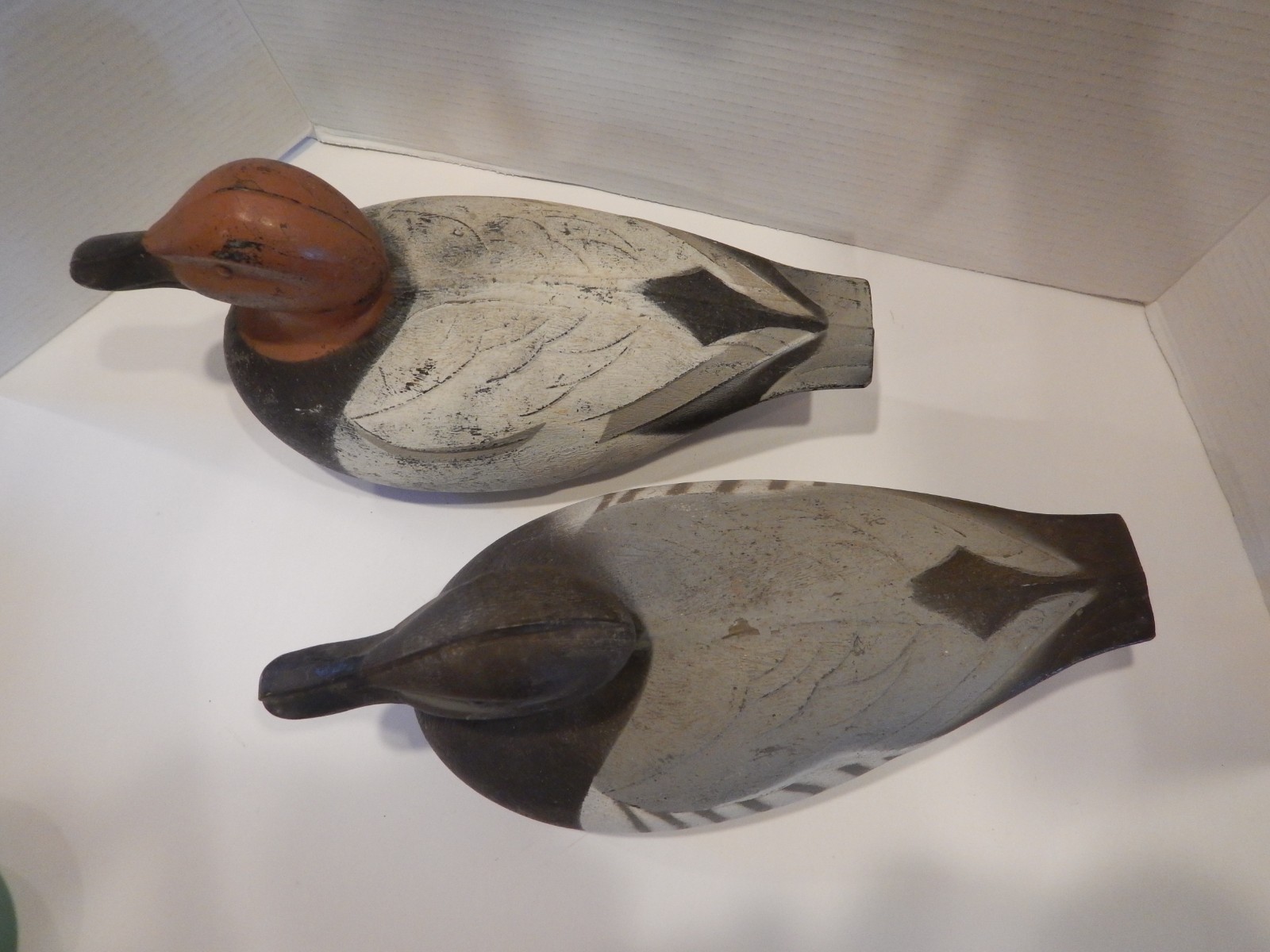 Vtg 1967 Victor D-9 Canvasback Drake & Hen Duck Decoy Woodstream USA (L3)