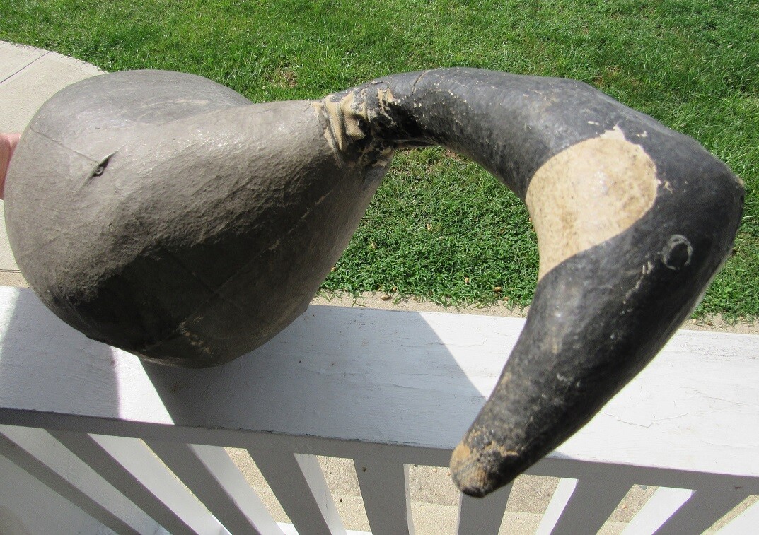 Canada Goose Decoy – C – 1930 – Working Hand Made Decoy