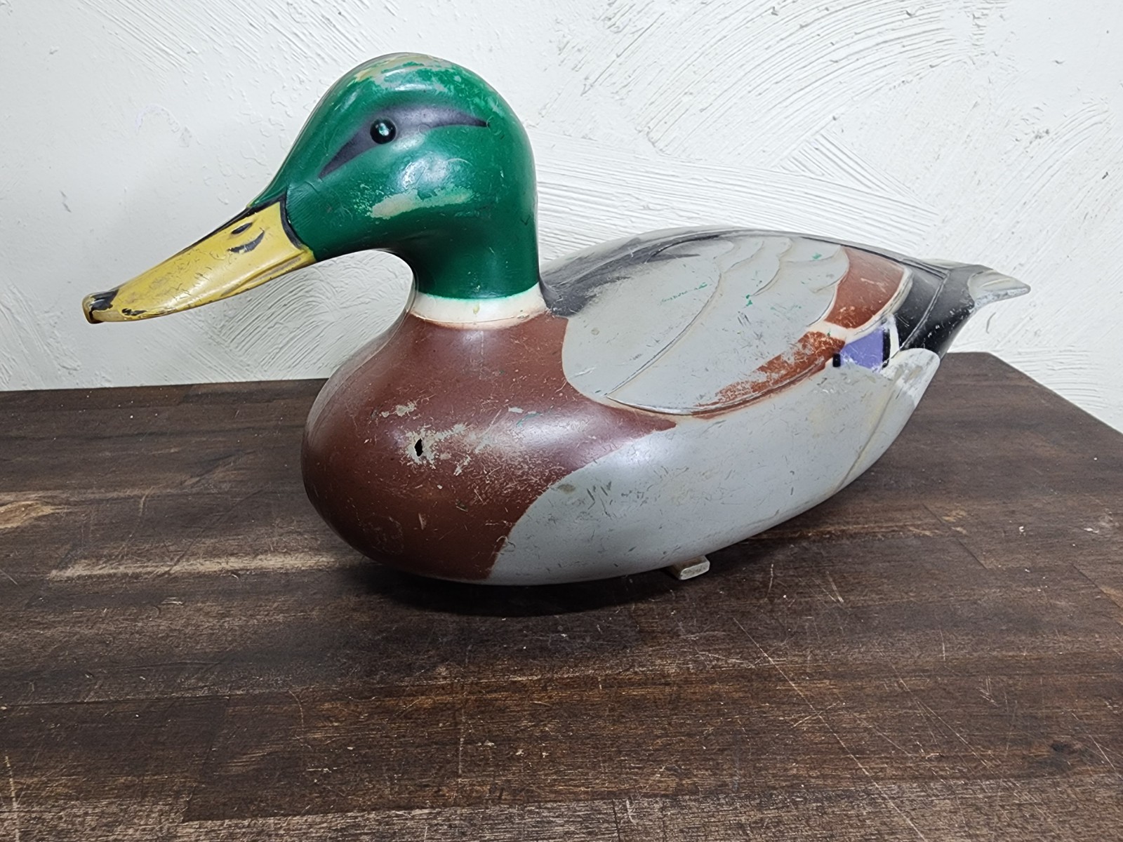 Vintage Duck Decoy Victor D9 1967 Mallard Drake by Woodstream Co. Plastic