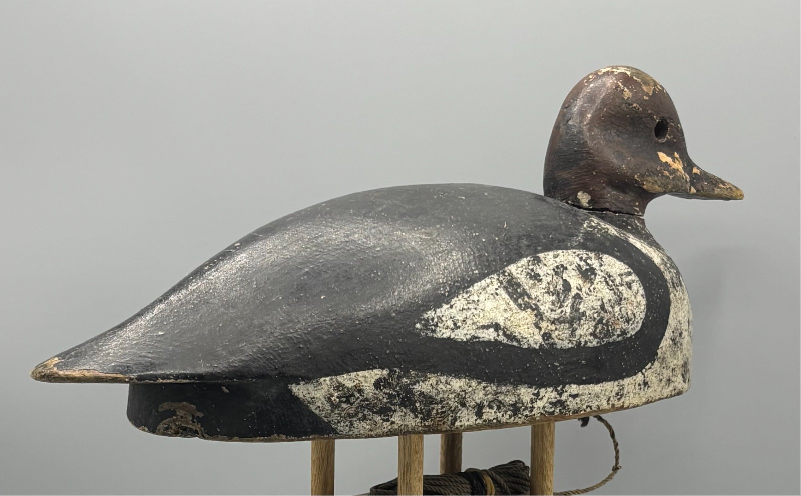 RARE**ORG PNT**VINTAGE DUCK DECOY GOLDENEYE ATT. DAVE MATTIS (1879-1955) PEC ONT