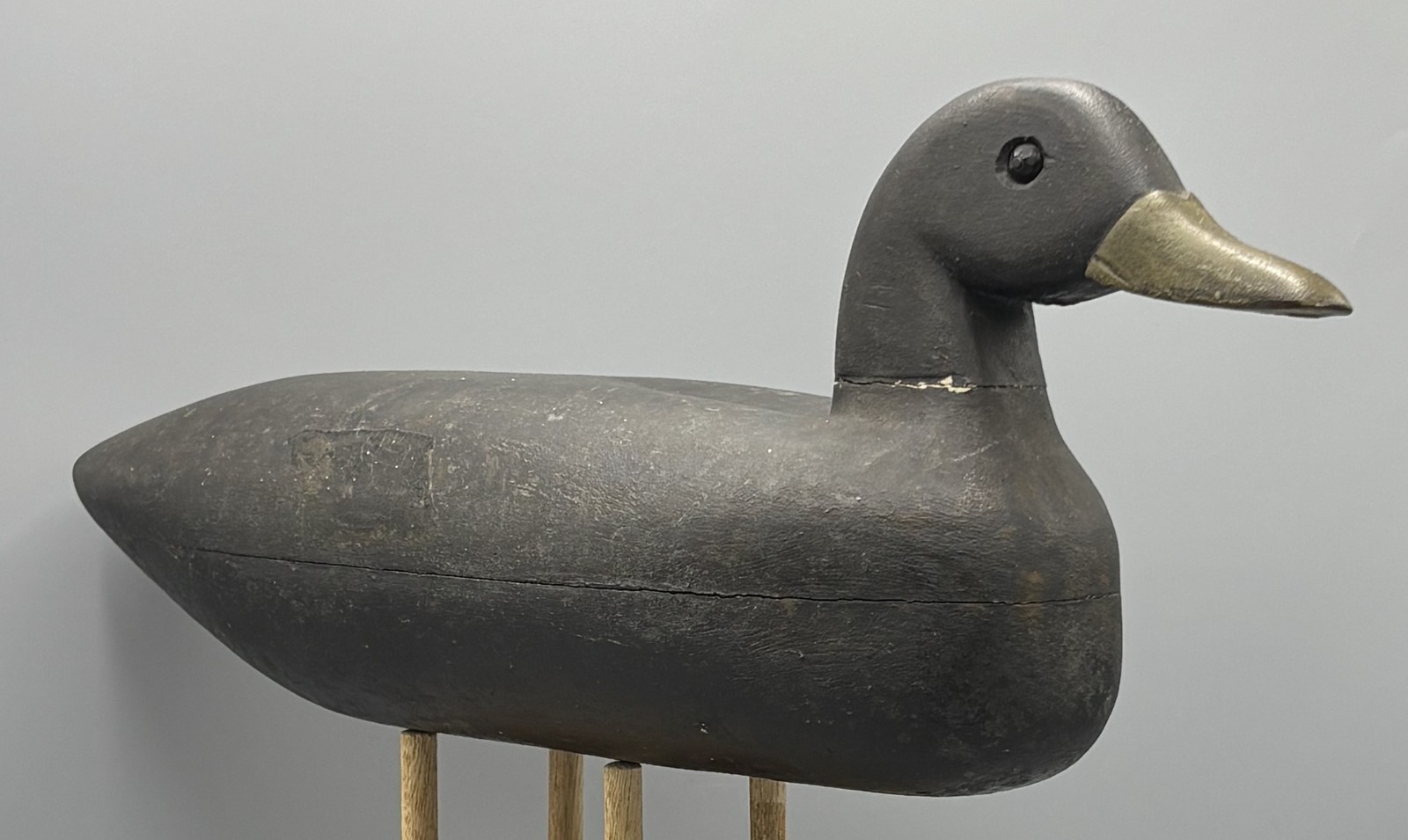 *ORIGINAL PNT*SOUTHEASTERN MASSACHUSETTS (?) TWO-PIECE BLACK DUCK ANTIQUE DECOY