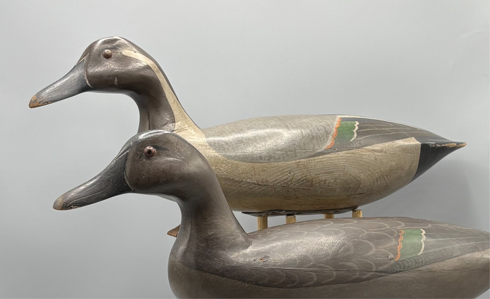 NEW JERSEY ‘TAYLOR JOHNSON STYLE’ PINTAIL PAIR VINTAGE DUCK DECOYS *ORIGINAL PNT